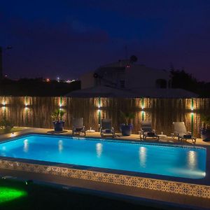 Villa Yvonne,Private Pool,Private Parking 1,7 Km From The Beatch