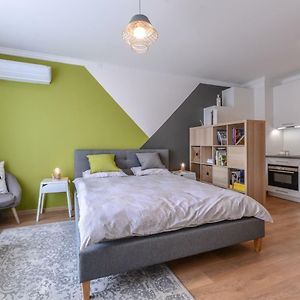 The Spot - Fully Equipped, Central, Modern Studio By Flat Mаnager
