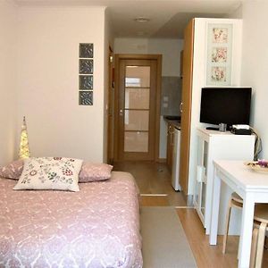 Stay In The Heart Of Alfama!