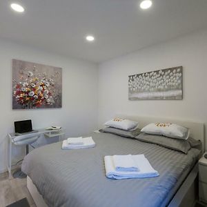 I.P.S. Apartment