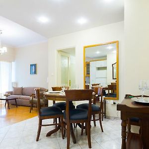 Classy 2 Bedroom Apartment Near Acropolis & Metro