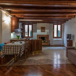 Calle Del Forno Apartment