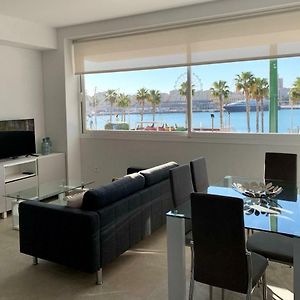 Appartement de Luxe à 2 Chambres à Coucher