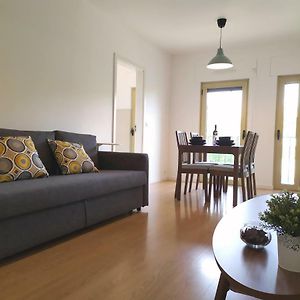 Lisbon Central Apartment In Entrecampos