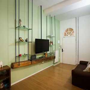 Appartement à 3 Chambres à Coucher