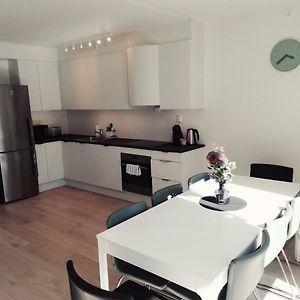 Appartement à 3 Chambres à Coucher