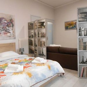 Appartement à 2 Chambres à Coucher
