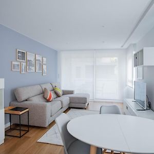 Appartement à 3 Chambres à Coucher