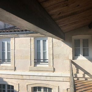 Very quiet 2-room apartment - Old Port, Town center
