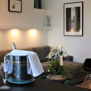 Appartement à 2 Chambres à Coucher