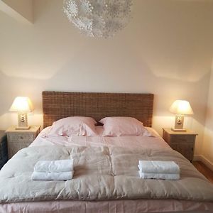Appartement à 3 Chambres à Coucher