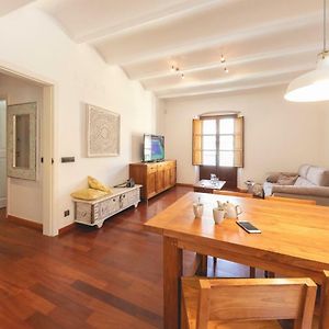 Appartement à 3 Chambres à Coucher