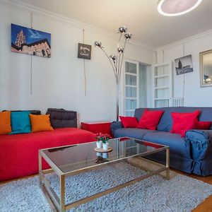 Appartement à 3 Chambres à Coucher