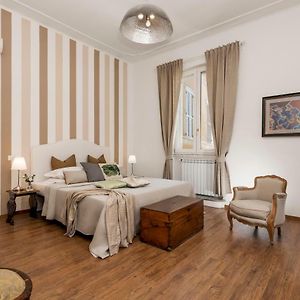 Appartement à 3 Chambres à Coucher
