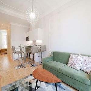 Appartement à 2 Chambres à Coucher
