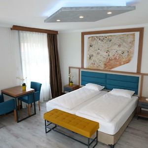 Appartement Confort à 3 Chambres à Coucher