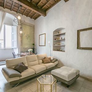 Appartement à 3 Chambres à Coucher