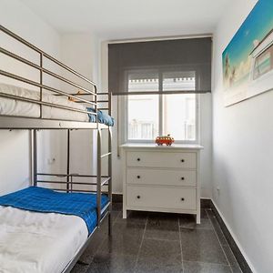 Spacious Centre Apartment In Malaga