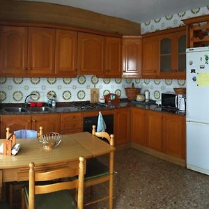 Appartement à 3 Chambres à Coucher