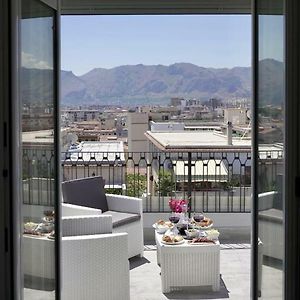 Appartement à 3 Chambres à Coucher