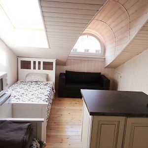 Appartement à 2 Chambres à Coucher