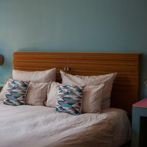 Chambre Standarde Lit Queen-Size