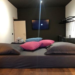 Nikki Apartments 2