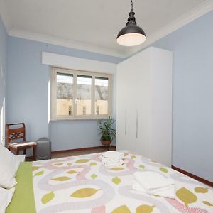 Appartement à 3 Chambres à Coucher