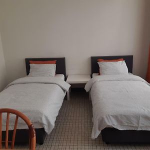 Rentbynight Aparthotel