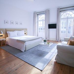 Calacatta Housing