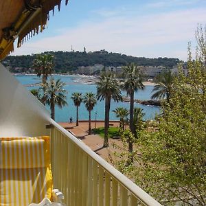 Studio Standing Bord De Mer Et Vue