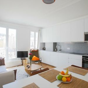 Appartement à 2 Chambres à Coucher