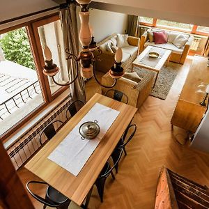 Appartement à 3 Chambres à Coucher