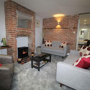 1 Steam Packet Cottage