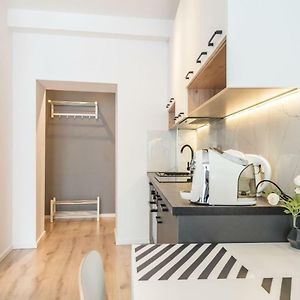 Modern Apartment Close To The Center