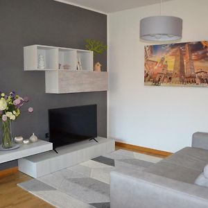 Apt. Acacia - Zona Ospedale Sant'Orsola E Fiera