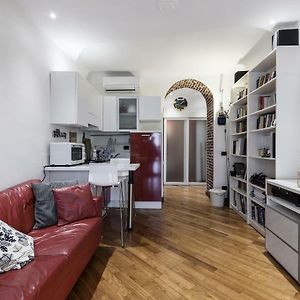 Beautiful And Happy Flat In Milan Center
