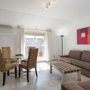 Appartement à 2 Chambres à Coucher