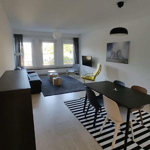 Appartement à 2 Chambres à Coucher