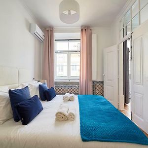 Appartement à 3 Chambres à Coucher