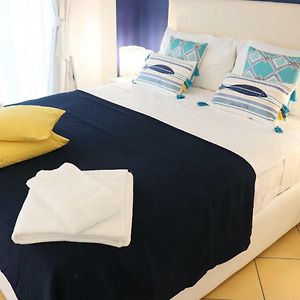 Lemon Suite