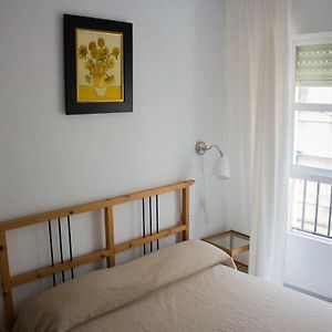 Centrico Apartamento Nuevo, Zona Corte Ingles