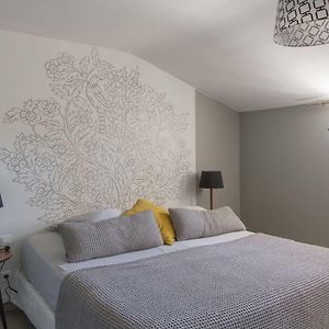 Suite à 2 Chambres à Coucher