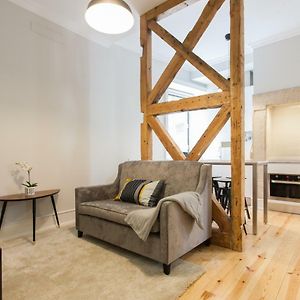 Appartement à 2 Chambres à Coucher