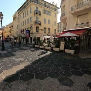 Royal Promenade