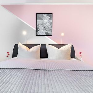 Appartement à 3 Chambres à Coucher