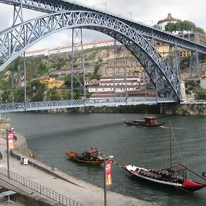 Historic Oporto Apartment At Oporto Unesco Area, In Front Of Porto Wine Caves