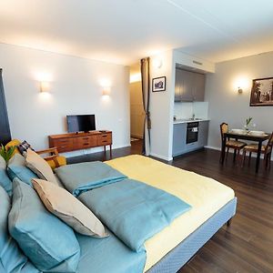 Romantic Apartment Close To The Old Town