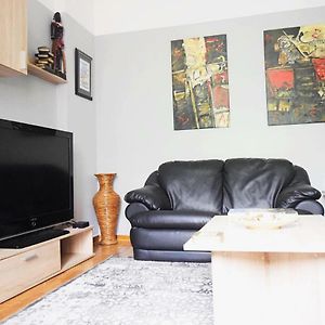 Luxury 3Bdroom View Apartment City Center
