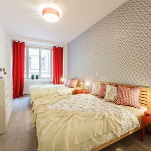 Central Prague Crown Apartments